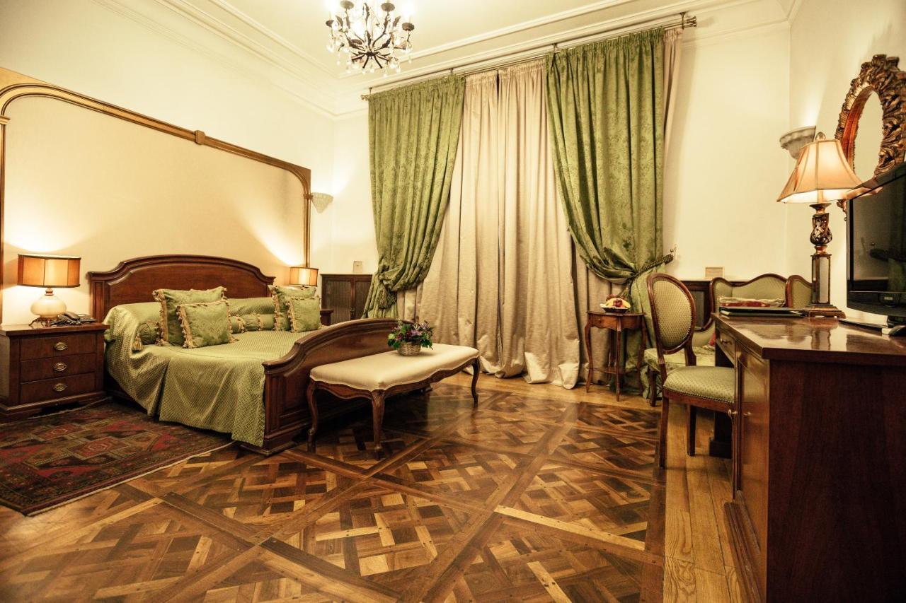 สกาล่า บูทิก-โฮเทล Hotel บูคาเรสต์ ภายนอก รูปภาพ